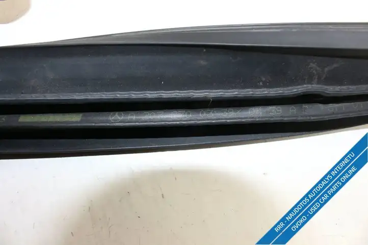 Mercedes-Benz E C207 W207 (2009 - 2017) A2076700339 Заднее боковое стекло — фото 4