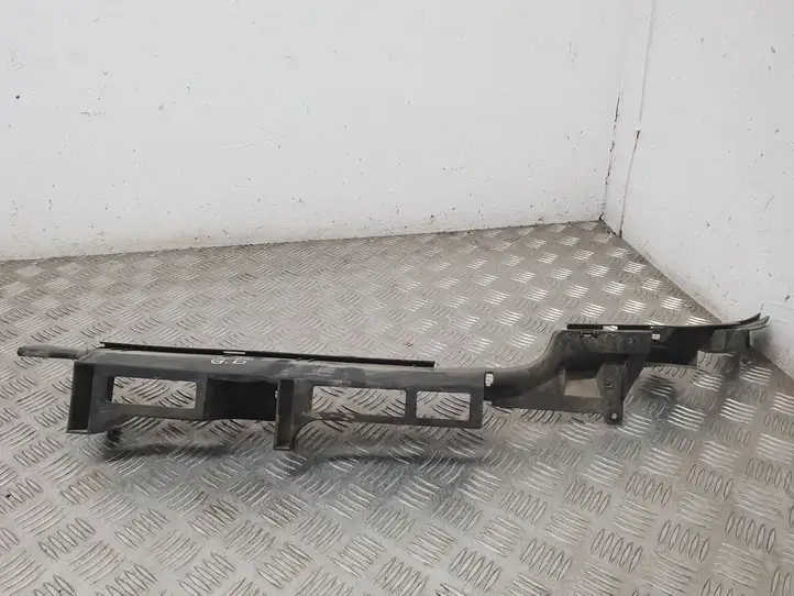 Peugeot 307 CC (2001 - 2005) 9635440180 Кронштейн заднего бампера — фото 1