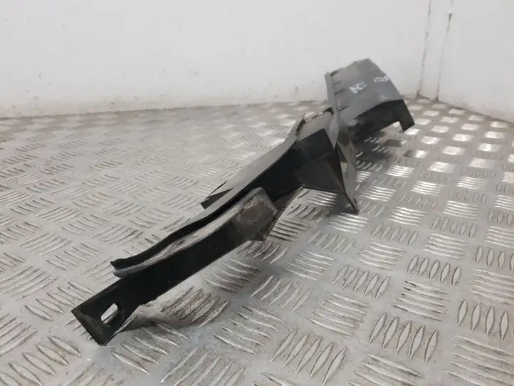 Peugeot 307 CC (2001 - 2005) 1852499016 Кронштейн заднего бампера — фото 2