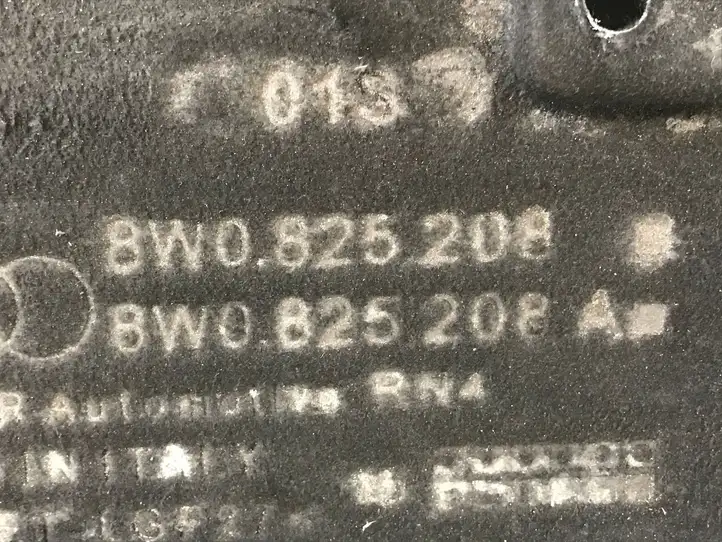 Audi A4 S4 B9 (2015 - 2019) 8W0825208B Защита днища — фото 5