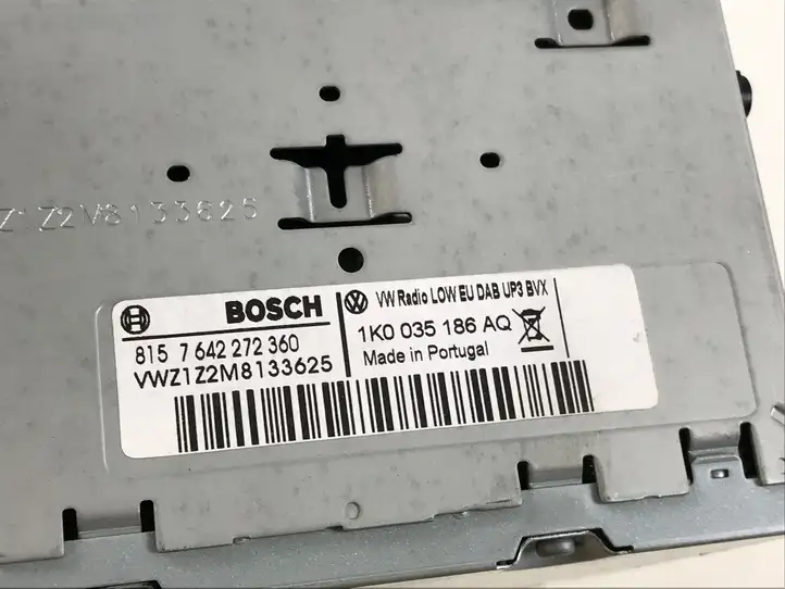 Volkswagen PASSAT B7 (2011 - 2014) 1K0035186AQ Магнитола / мультимедийная система — фото 3