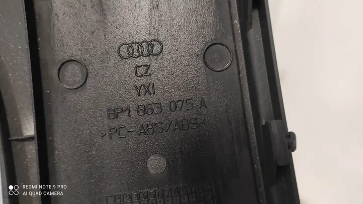 Audi A3/S3 8P (2004 - 2008) 8PI863075A Нижняя отделка панели приборов — фото 3