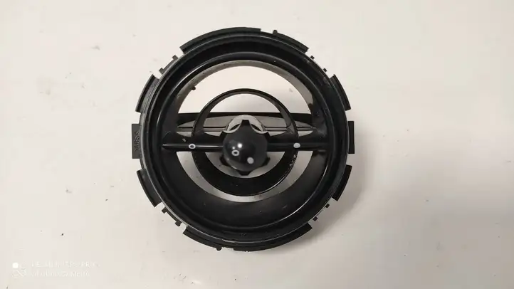 Mini One Cooper Cabrio R52 (2003 - 2008) Центральный воздушный дефлектор — фото 1