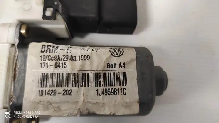 Volkswagen Golf IV (1998 - 2005) 9776101439203 Стеклоподъемник задней двери — фото 5
