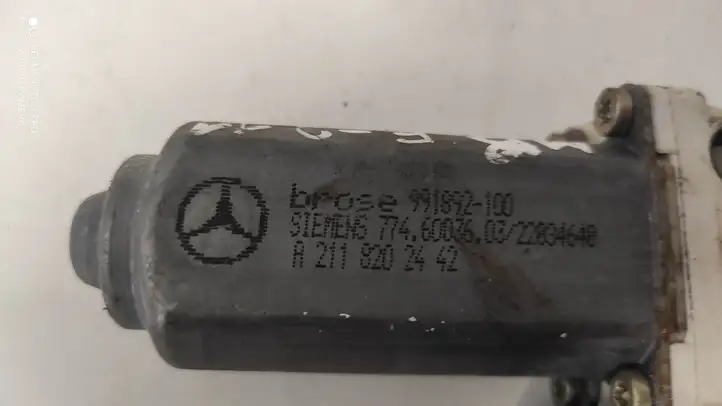 Mercedes-Benz C W203 (2000 - 2007) A2118202442 Стеклоподъемник задней двери — фото 3
