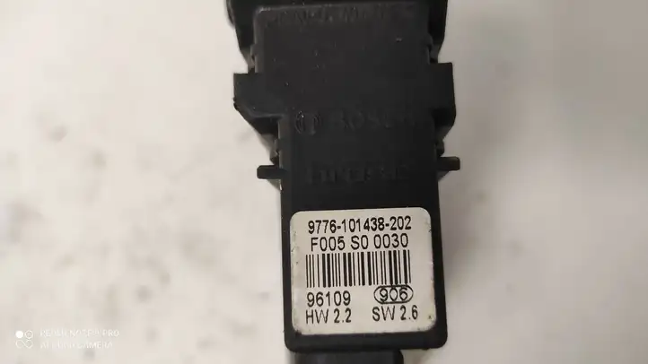 Volkswagen PASSAT B5.5 (2001 - 2005) 9776101438202 Стеклоподъемник задней двери — фото 2