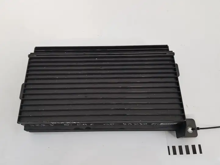 Jeep Grand Cherokee (WJ) (1998 - 2004) 56038407AD Усилитель звука — фото 1