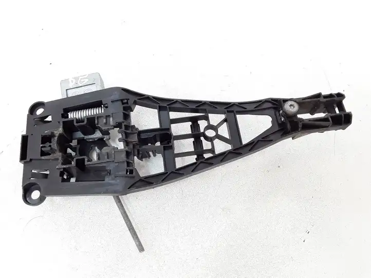 Opel Astra H (2004 - 2009) 24463750 Крепление наружной ручки задней двери — фото 3