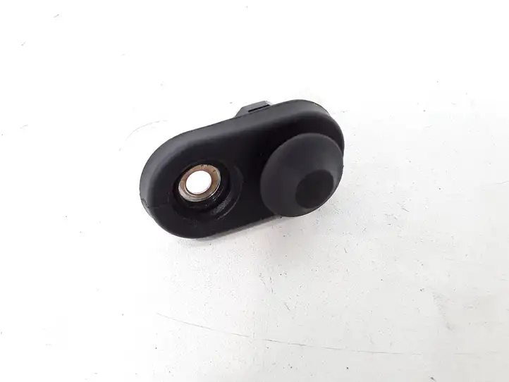 Toyota Corolla Verso E121 (2004 - 2007) Датчик открытия задней двери — фото 1