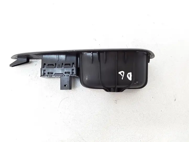 Peugeot 308 (2007 - 2013) 96573850XT Кнопка стеклоподъемников — фото 3