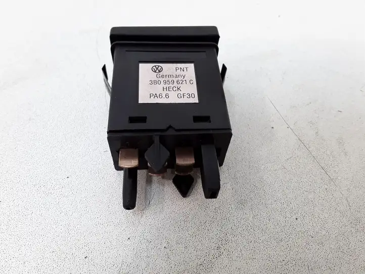 Volkswagen PASSAT B5.5 (2001 - 2005) 3B0959621C Кнопка обогрева стекла — фото 2