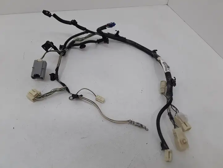 Toyota Avensis T250 (2006 - 2009) 8218505081 Жгут проводов крышки багажника — фото 1
