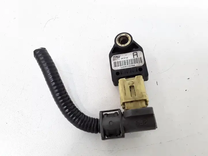 Toyota Corolla Verso E121 (2004 - 2007) 891730F010 Датчик удара SRS — фото 1