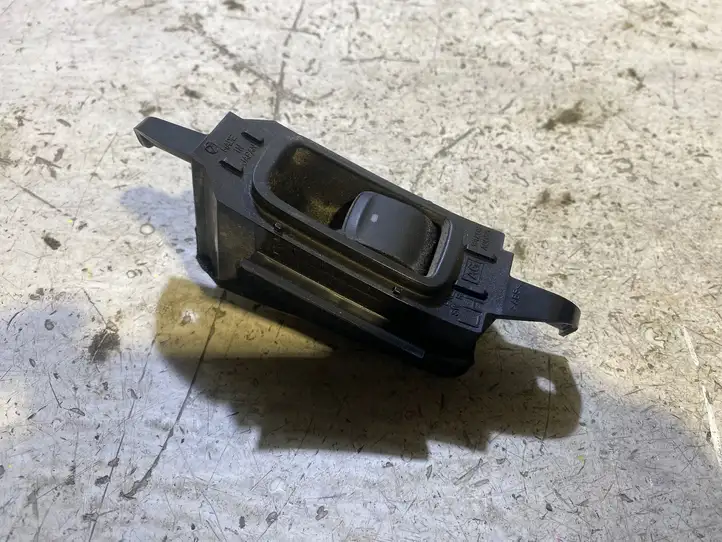 Subaru Outback (2007 - 2009) 94263 Кнопка стеклоподъемников — фото 1