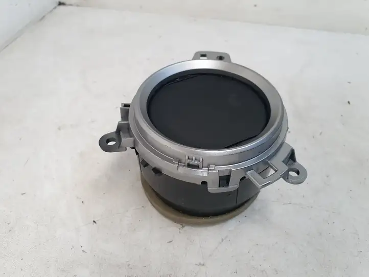 Toyota Auris E180 (2012 - 2018) 20757 Боковой воздушный дефлектор — фото 3