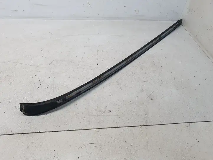BMW 3 E90 E91 (2005 - 2012) 712694005 Накладка стекла передней двери — фото 5
