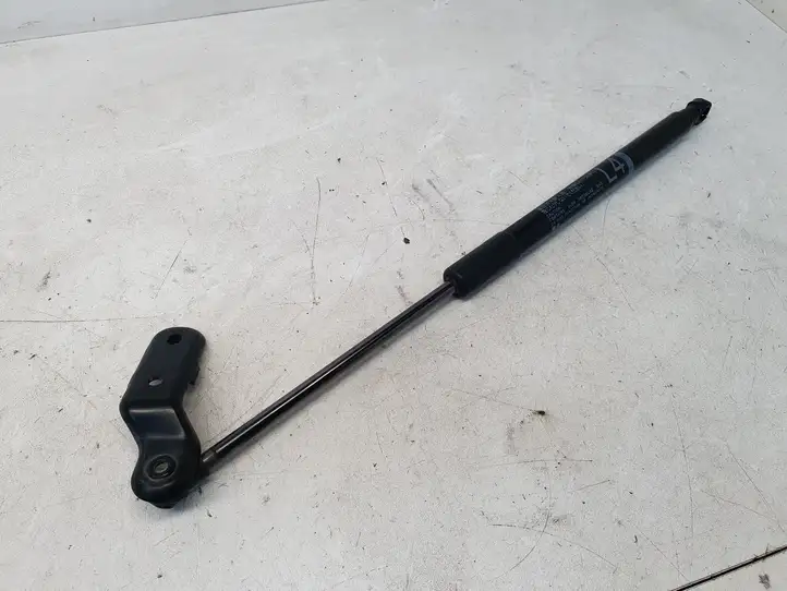 Toyota Yaris (2014 - 2019) 689600W641 Амортизатор крышки багажника — фото 5