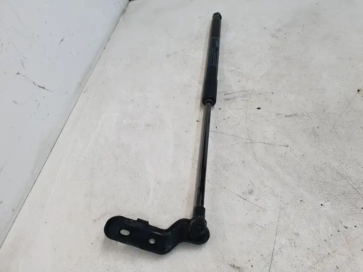 Toyota Yaris (2014 - 2019) 689500W661 Амортизатор крышки багажника — фото 3