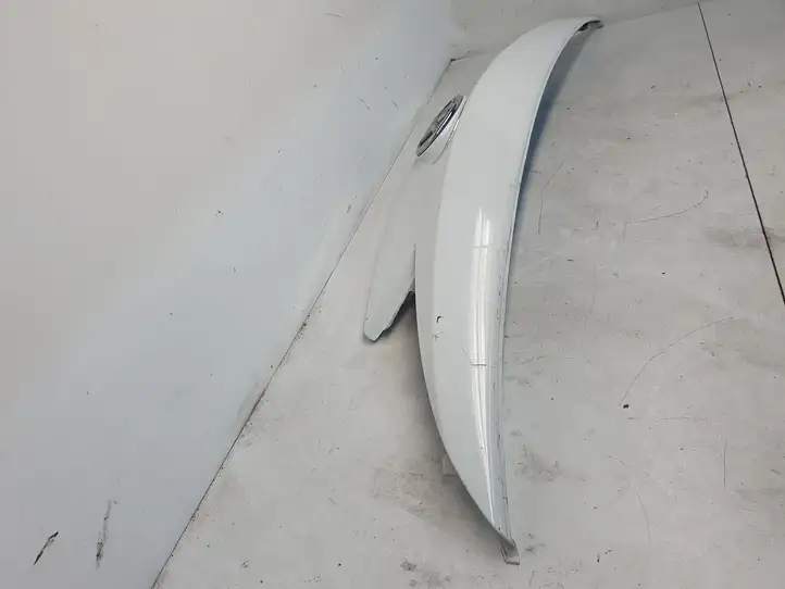 Toyota Auris E180 (2012 - 2018) 7681102830 Подсветка номера — фото 3