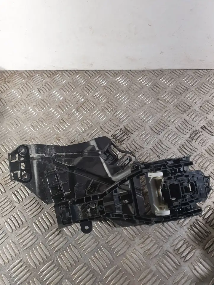 Volvo XC40 (2017 - ) 30747097 Наружная ручка задней двери — фото 2