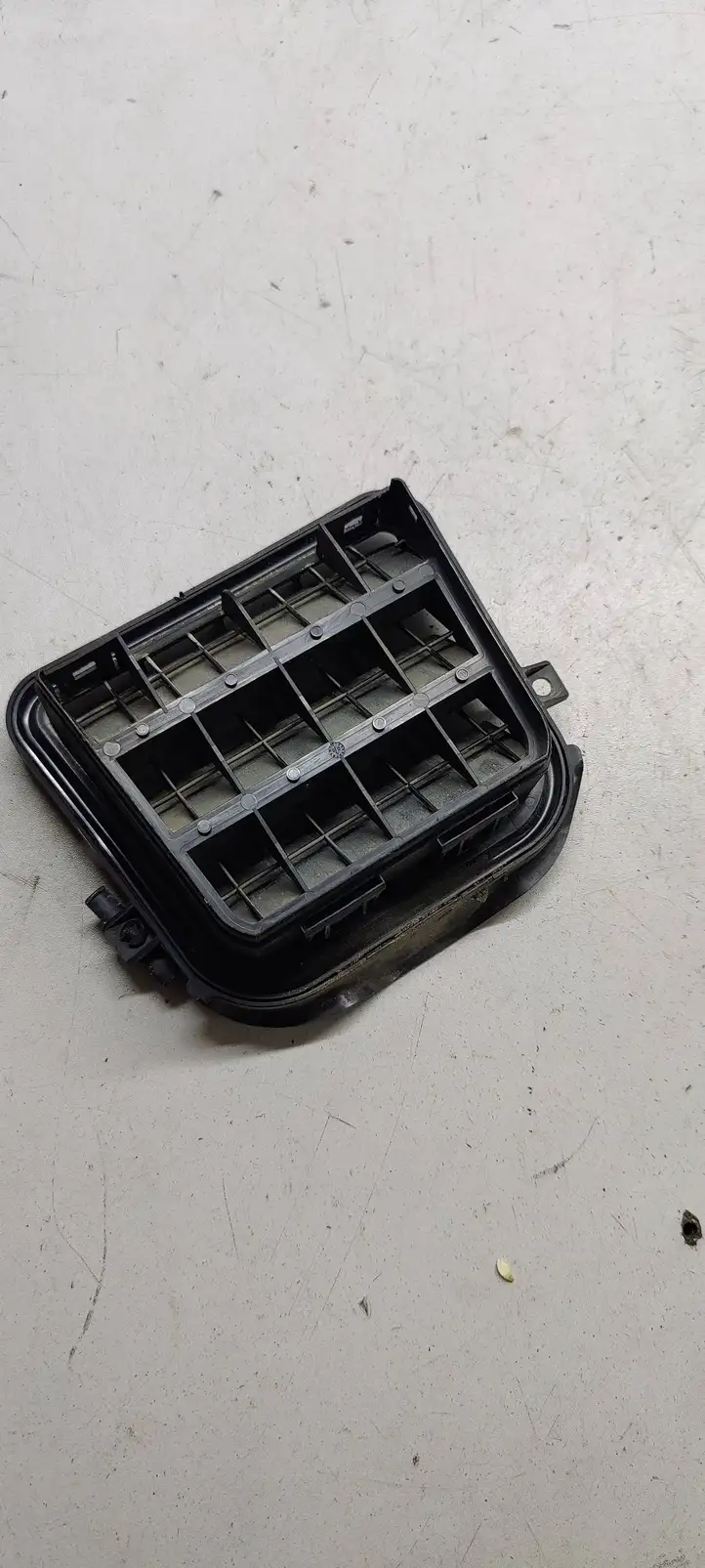 Audi A4 S4 B8 8K (2007 - 2011) 8k0819181b Вентиляционная решетка кузова — фото 2