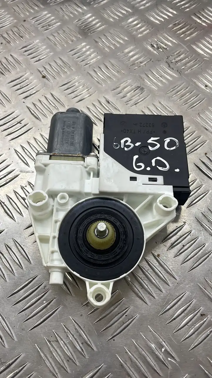 Audi A3/S3 8P (2004 - 2008) 8P4959802E Стеклоподъемник задней двери — фото 1
