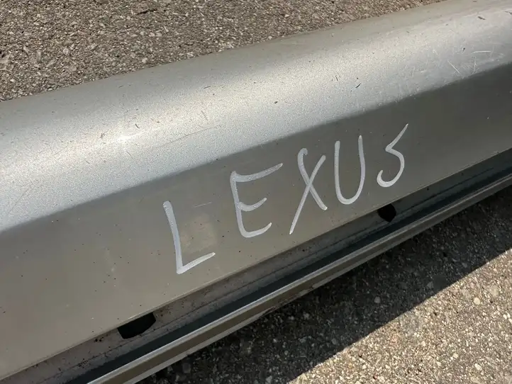 Lexus IS 220D-250-350 (2005 - 2010) Порог кузова — фото 2