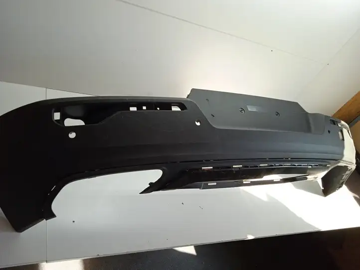 Volvo XC40 (2017 - ) 31449333 Нижняя часть переднего бампера — фото 3