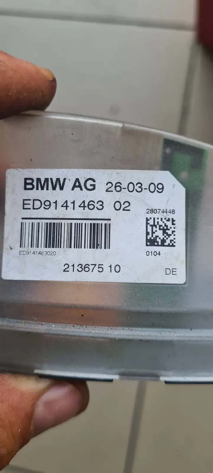 BMW 7 F01 (2008 - 2016) 9141463 GPS антенна — фото 3