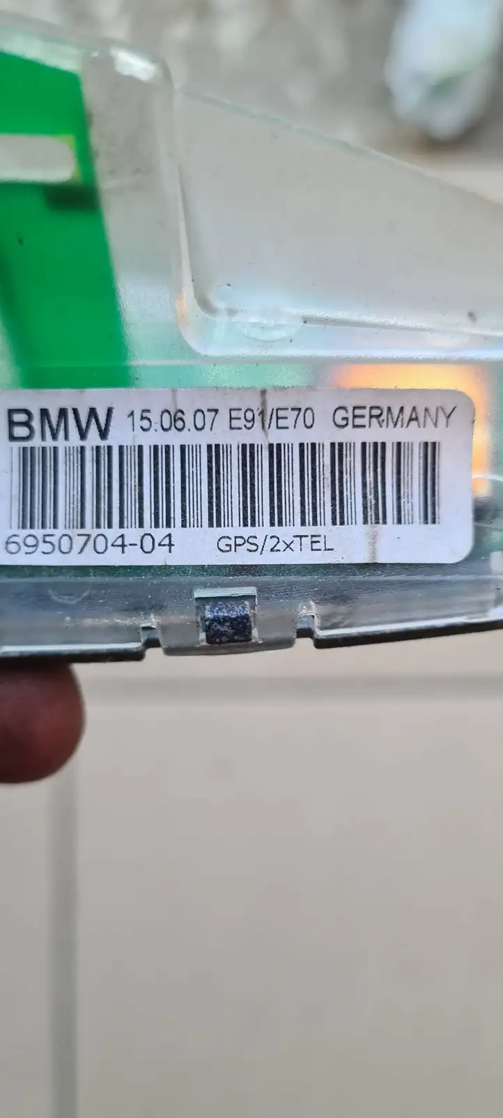 BMW X5 E70 (2006 - 2013) 6950704 GPS антенна — фото 1
