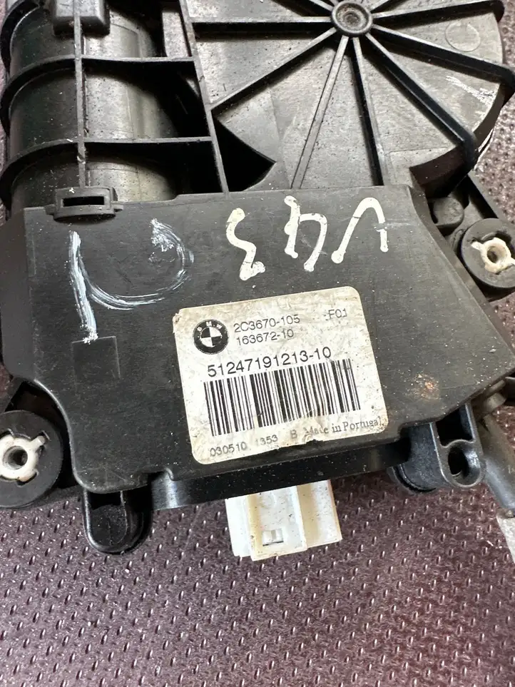 BMW 3 F30 F35 F31 (2012 - 2018) 163672 Электропривод крышки багажника — фото 2