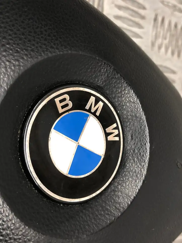 BMW 5 E60 E61 (2004 - 2010) 33676138004D Подушка безопасности руля — фото 4