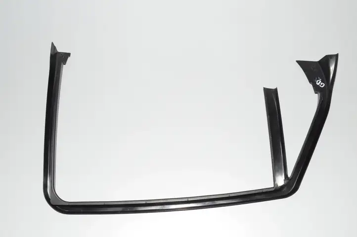 BMW X6 E71 (2008 - 2014) Накладка стекла задней двери — фото 2