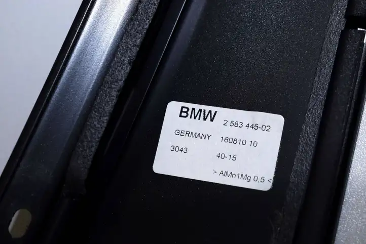 BMW 7 G11 G12 (2015 - 2022) 2583445 Накладка стекла задней двери — фото 2
