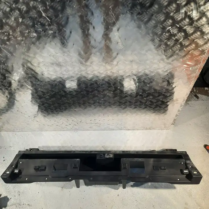 Toyota RAV 4 (XA40) (2012 - 2018) 5857742130 Вещевой ящик — фото 1