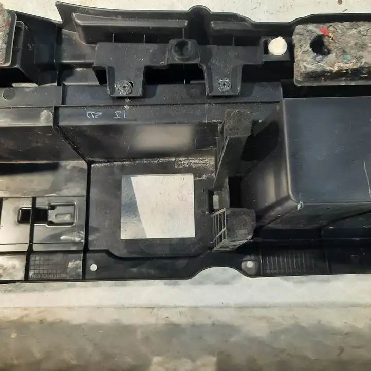 Toyota RAV 4 (XA40) (2012 - 2018) 5857742130 Вещевой ящик — фото 2