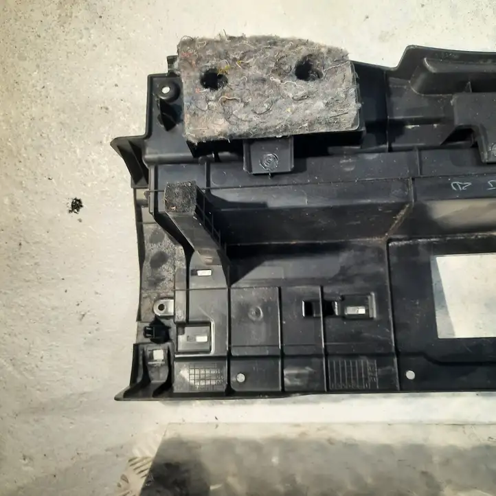 Toyota RAV 4 (XA40) (2012 - 2018) 5857742130 Вещевой ящик — фото 11