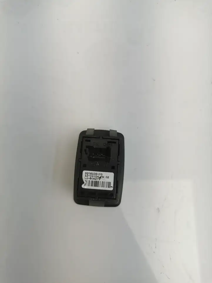 BMW 3 F30 F35 F31 (2012 - 2018) 9208106 Блок кнопок стеклоподъемников — фото 2