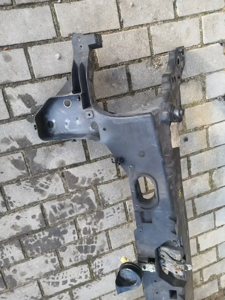 Renault Modus (2004 - 2007) Панель радиаторов двигателя — фото 3