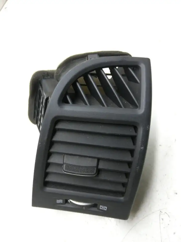 Hyundai Santa Fe (2005 - 2009) 974802B900 Боковой воздушный дефлектор — фото 1