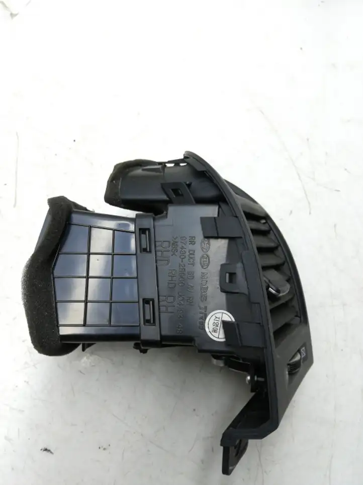 Hyundai Santa Fe (2005 - 2009) 974802B900 Боковой воздушный дефлектор — фото 3