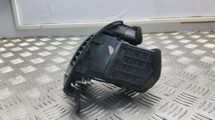 Hyundai Santa Fe (2005 - 2009) 974902B900 Боковой воздушный дефлектор — фото 3