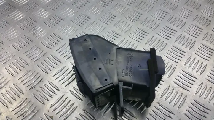Toyota Corolla Verso AR10 (2004 - 2009) 5566064010 Боковой воздушный дефлектор — фото 2