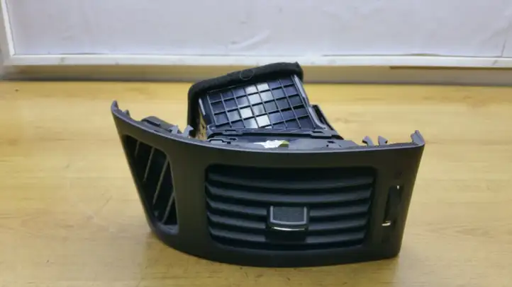 Hyundai i30 (2007 - 2012) 974802R000 Боковой воздушный дефлектор — фото 1