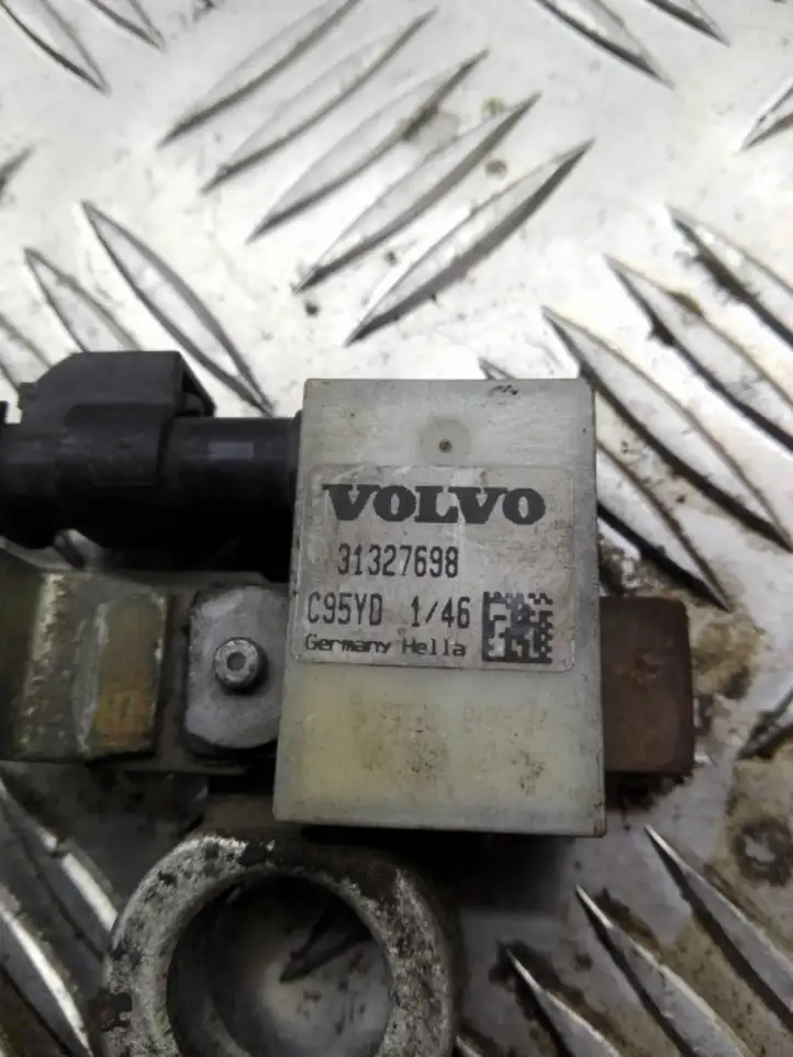 Volvo V60 (2010 - 2013) 31327698 Минусовой провод аккумулятора — фото 2