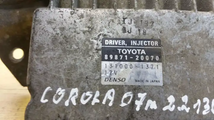 Toyota Corolla Verso AR10 (2004 - 2009) 8987120070 Блок управления форсунками — фото 4