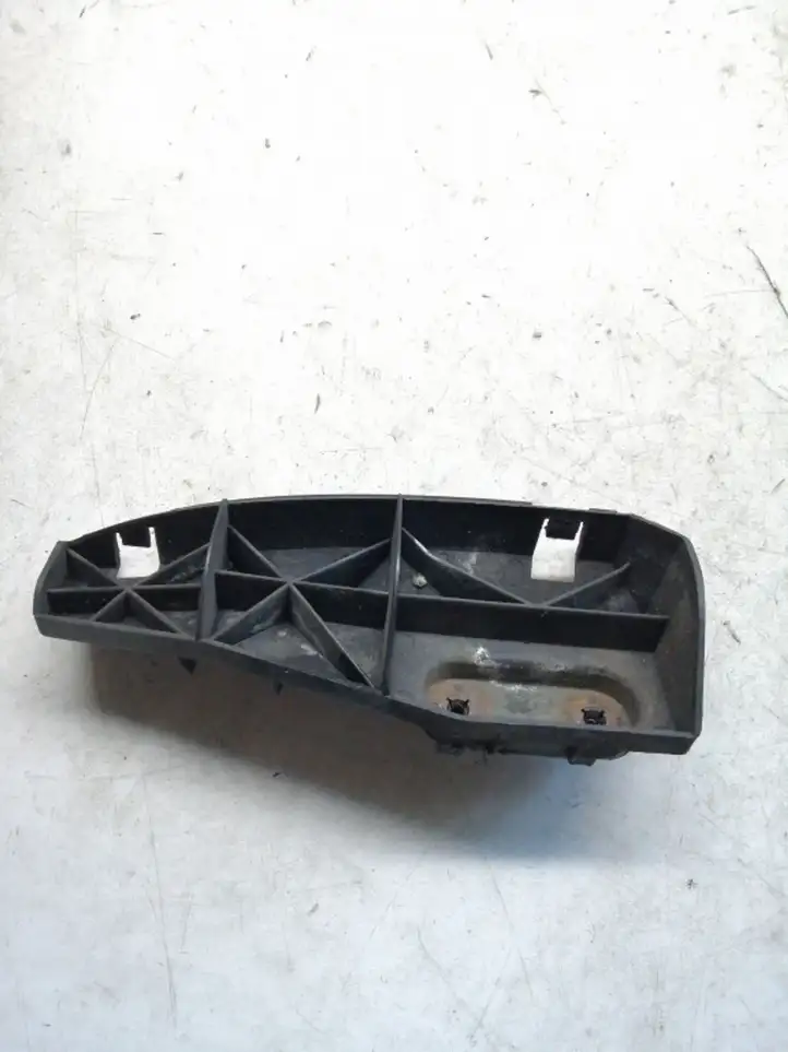 Toyota Corolla Verso AR10 (2004 - 2009) 525630F010 Кронштейн заднего бампера — фото 3