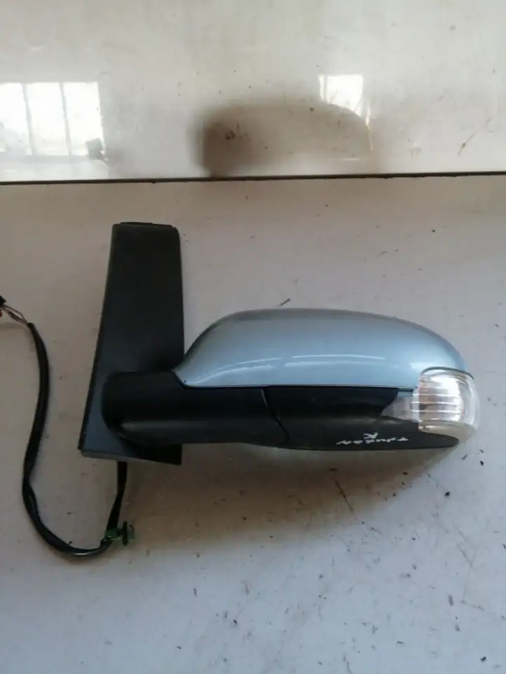 Volkswagen Touran I (2003 - 2010) 073017 Боковое зеркало с электроприводом — фото 2