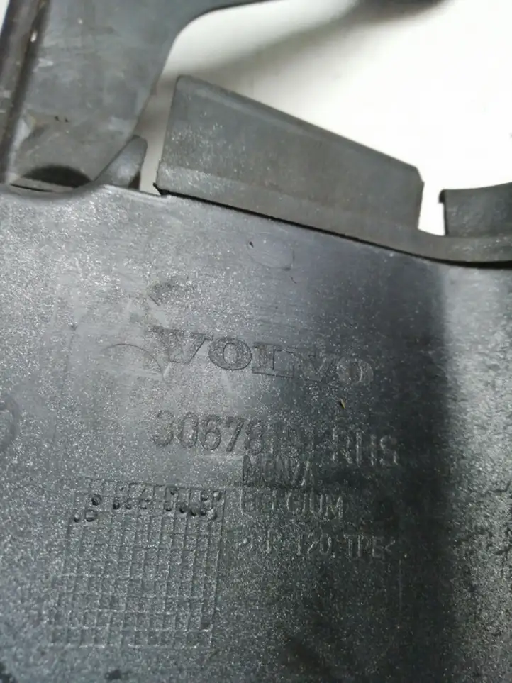 Volvo S80 (2006 - 2009) 30678191 Дефлектор воздуха — фото 2