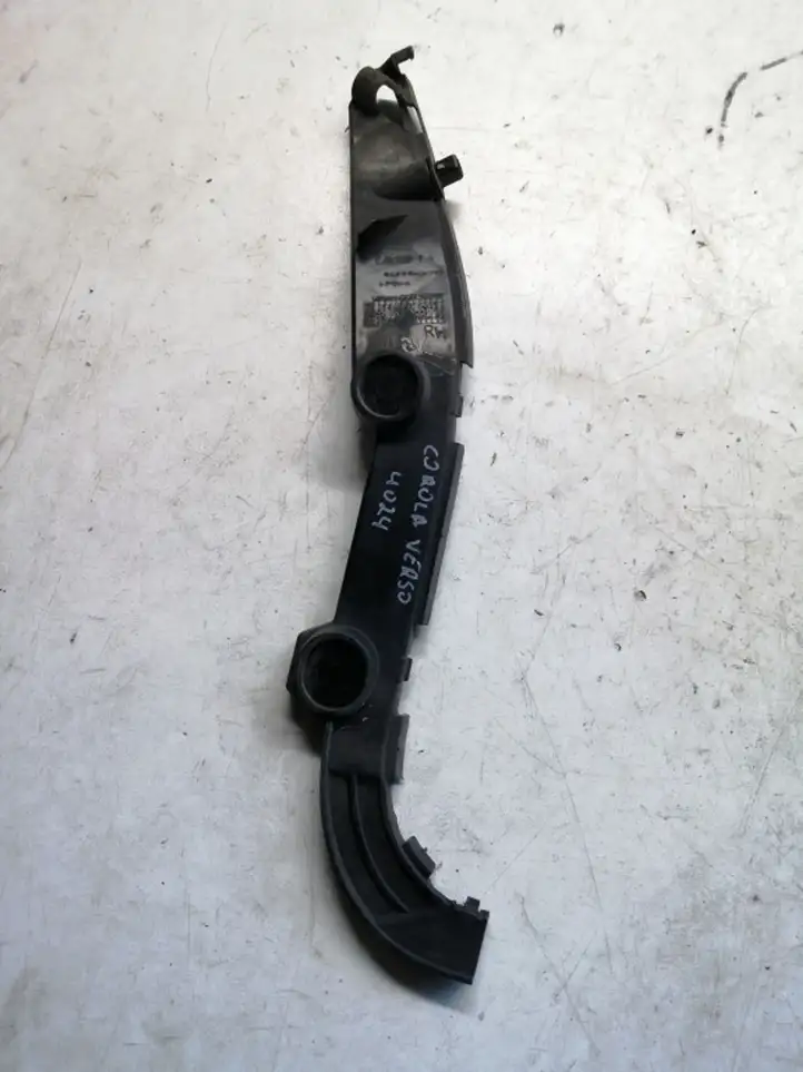 Toyota Corolla Verso AR10 (2004 - 2009) 525750F010 Кронштейн заднего бампера — фото 1